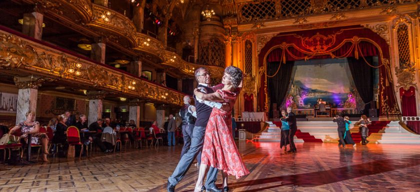 alt="elderly couple dancing in Blackpool Tower Ballroom"